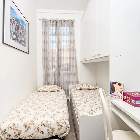 Apartment Massena - Agreable 3 Pieces - Plein Coeur De *