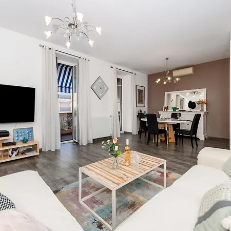 Massena - Agreable 3 Pieces - Plein Coeur De Apartment